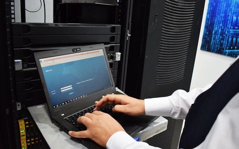firewall dla firmy featured